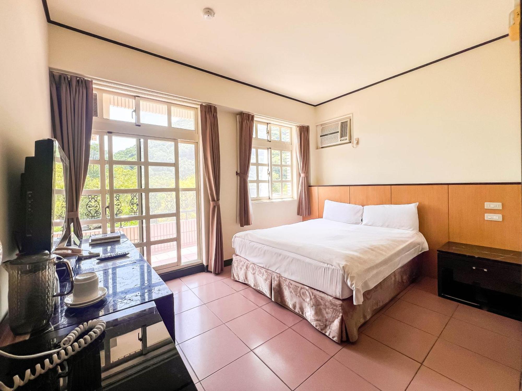 Tou-Cheng Leisure Farm Hotel Тоученг Екстериор снимка