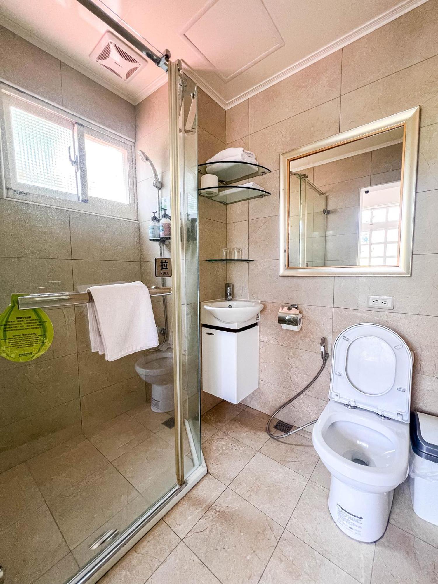 Tou-Cheng Leisure Farm Hotel Тоученг Екстериор снимка